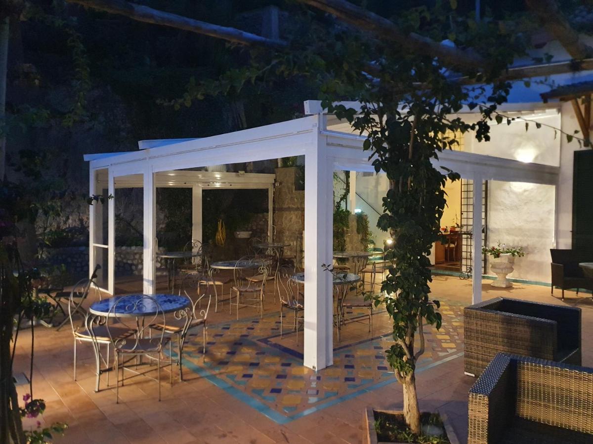 Hotel Villa Annalara Charme And Relax Amalfi Kültér fotó