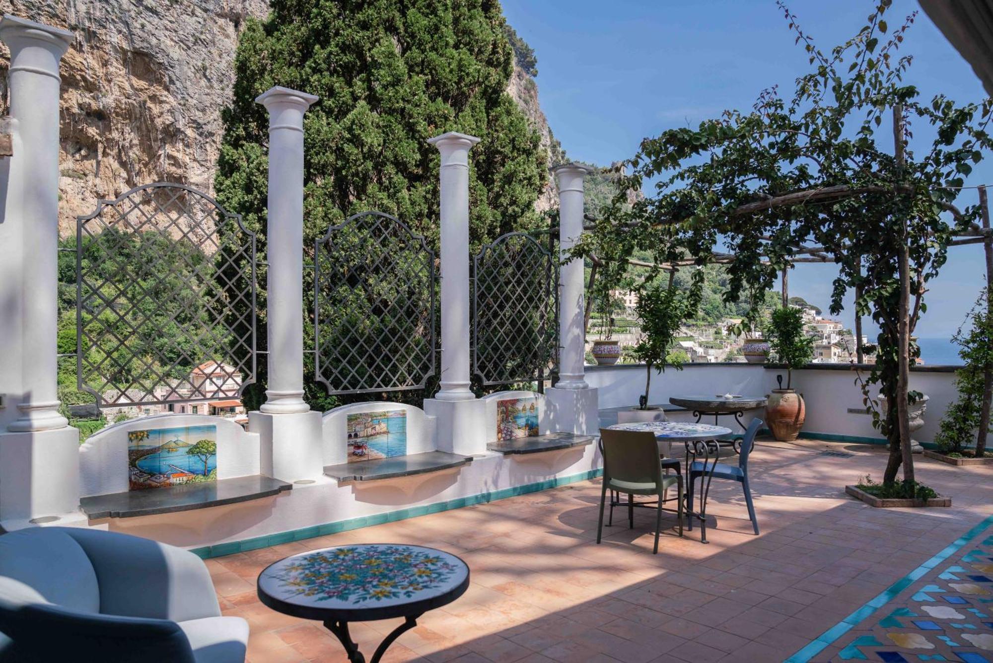 Hotel Villa Annalara Charme And Relax Amalfi Kültér fotó
